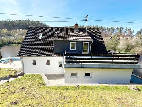 Foto - Haus zum Kaufen in Weidenthal 225.000,00 € 125 m²