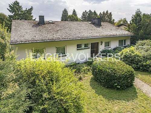 Foto - Haus zum Kaufen in Glashütten- Schloßborn 690.000,00 € 182 m²