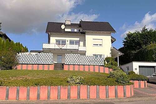 Foto - Haus zum Kaufen in Laubenheim 535.000,00 € 182 m²