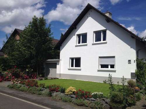 Foto - Haus zum Kaufen in Meckenheim 590.000,00 € 185 m²