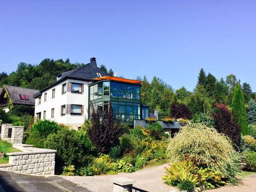 Foto - Haus zum Kaufen in Kleinschmalkalden 358.000,00 € 262 m²