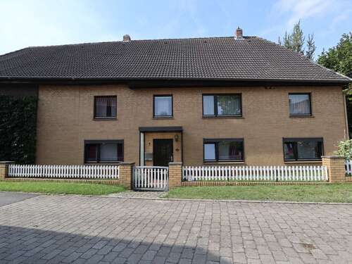 Foto - Haus zum Kaufen in Königslutter 205.500,00 € 269 m²