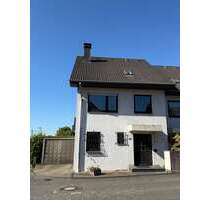Haus zum Kaufen in Solingen 395.000,00 € 145.48 m²