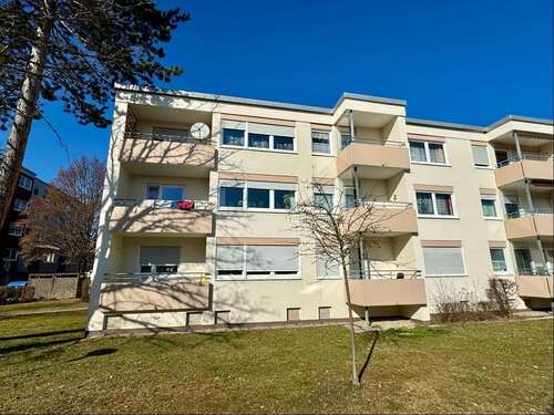 Foto - Wohnung zum Kaufen in Traunreut 219.000,00 € 71 m²