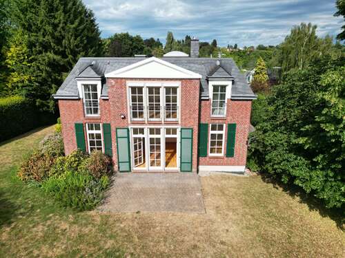 Foto - Haus zum Mieten in Kronberg 5.600,00 € 235 m²