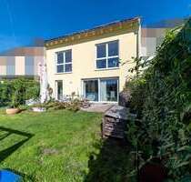 Haus zum Kaufen in Offenbach am Main Bürgel 975.000,00 € 186 m²