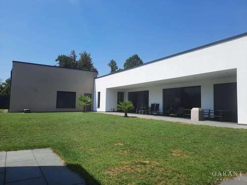 Foto - Haus zum Kaufen in Neuhaus am Inn 895.000,00 € 165 m²