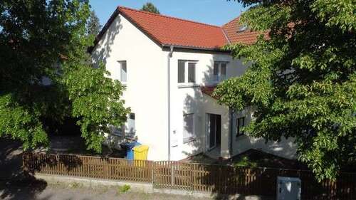 Foto - Haus zum Mieten in Halberstadt 1.300,00 € 162.59 m²