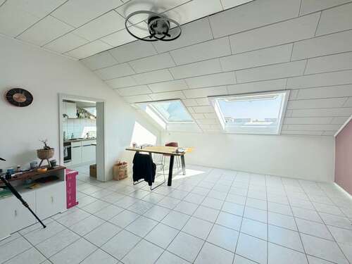 Foto - Haus zum Kaufen in Neulußheim 1.075.000,00 € 360 m²