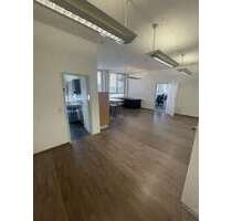 Büro in Hilden 780,00 € 100 m² - 780,00&nbsp;EUR Kaltmiete, ca.&nbsp; 100,00&nbsp;m&sup2; in Hilden (PLZ: 40721)