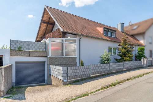 Foto - Haus zum Kaufen in Zirndorf 488.000,00 € 136 m²