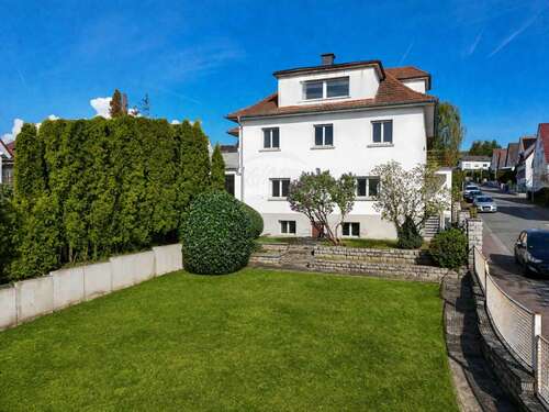 Foto - Haus zum Kaufen in Friedrichsdorf 1.150.000,00 € 258 m²
