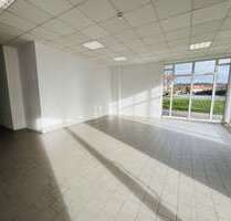 Einzelhandel in Freital 610,00 € 78.42 m²