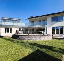 Haus zum Kaufen in Bad Homburg vor der Höhe Dornholzhausen 2.990.000,00 € 476 m² - Bad Homburg vor der Höhe / Dornholzhausen