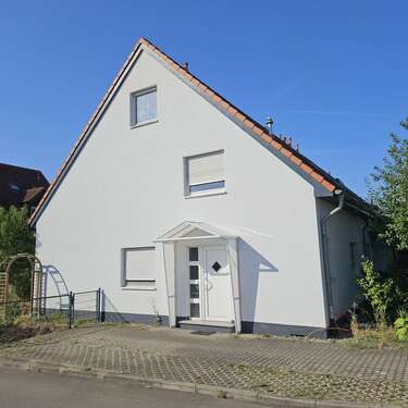 Foto - Haus zum Kaufen in Schkopau 270.000,00 € 105 m²