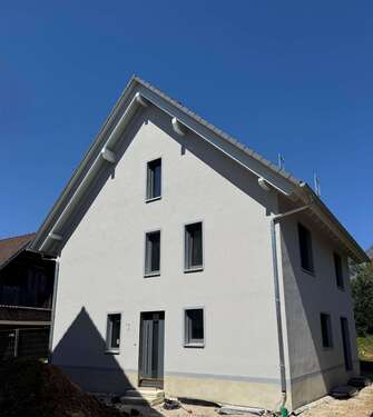 Foto - Haus zum Kaufen in Ebringen 1.195.000,00 € 201 m²