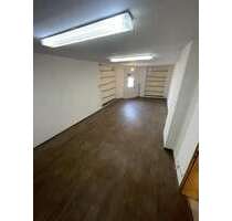 Halle in Essen 450,00 € - 450,00 EUR Kaltmiete, in Essen (PLZ: 45144)
