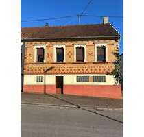 Haus zum Kaufen in Bexbach 50.000,00 € 108 m²