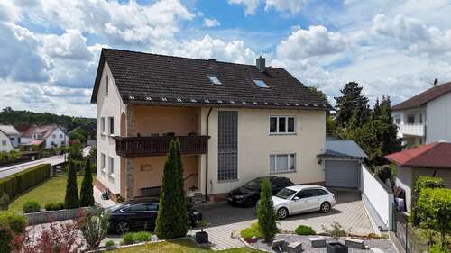 Foto - Haus zum Kaufen in Burglengenfeld 455.000,00 € 285.97 m²
