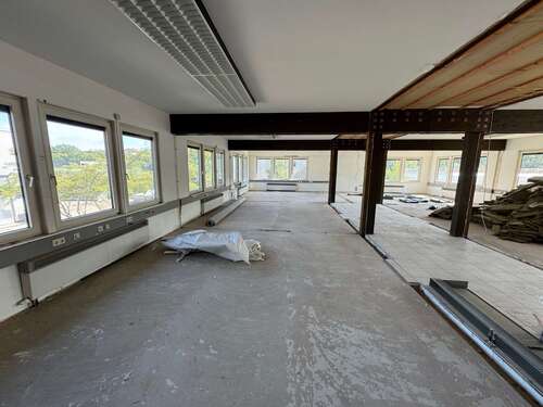 Foto - Büro in Titisee-Neustadt 1.800,00 € 300 m²