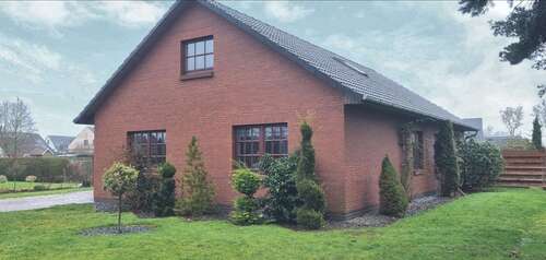 Foto - Haus zum Kaufen in Stadland 199.000,00 € 159.51 m²