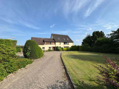 Foto - Haus zum Kaufen in Bad Salzuflen 399.000,00 € 330 m²