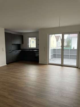 Foto - Wohnung zum Mieten in Neumarkt 750,00 € 59.72 m²