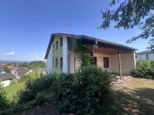 Foto - Haus zum Kaufen in Bahlingen 495.000,00 € 150 m²