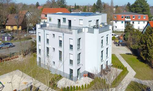 Foto - Haus zum Kaufen in Berlin 2.495.000,00 € 590.15 m²