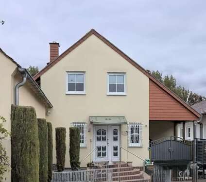 Foto - Haus zum Kaufen in Maxdorf 695.000,00 € 215 m²