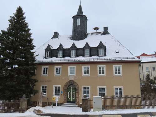 Foto - Haus zum Kaufen in Wilkau-Haßlau 150.000,00 € 275 m²