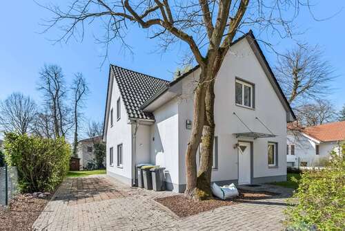 Foto - Haus zum Kaufen in Brieselang 599.000,00 € 158 m²