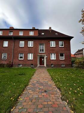 Foto - Wohnung zum Kaufen in Wilhelmshaven 51.000,00 € 45.6 m²