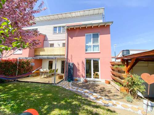 Foto - Haus zum Mieten in Sulzbach 2.600,00 € 180 m²