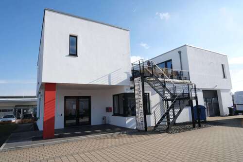 Foto - Haus zum Kaufen in Nördlingen 850.000,00 € 181 m²