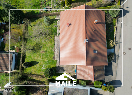 Foto - Haus zum Kaufen in Metzingen 850.000,00 € 210 m²