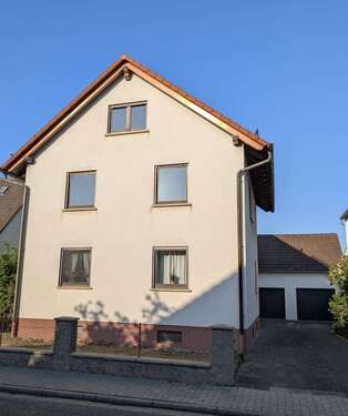 Foto - Haus zum Kaufen in Dudenhofen 740.000,00 € 167.7 m²