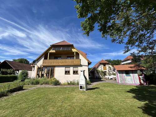 Foto - Haus zum Kaufen in Oberdachstetten 420.000,00 € 288.82 m²