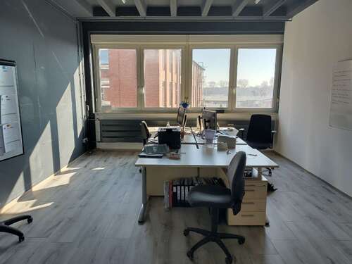 Foto - Büro in Nürnberg 300,00 € 8 m² - 300,00 EUR Kaltmiete, ca.  8,00 m²