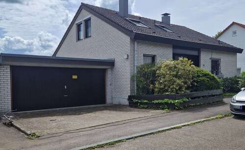 Foto - Haus zum Kaufen in Ebersbach 675.000,00 € 210 m²