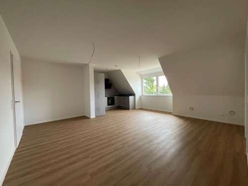 Foto - Wohnung zum Mieten in Groß Hehlen 1.122,00 € 102 m²