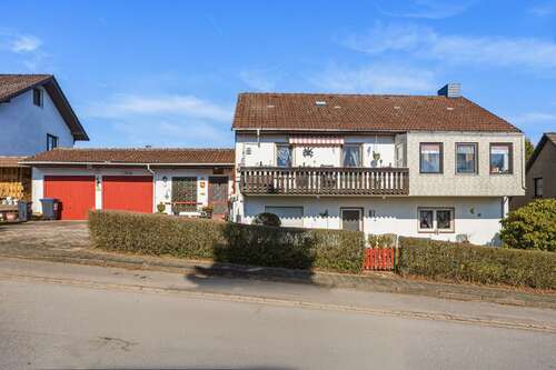 Foto - Haus zum Kaufen in Dassel Sievershausen 170.000,00 € 173 m²