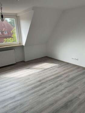 Foto - Wohnung zum Kaufen in Wilhelmshaven 98.000,00 € 77.23 m²
