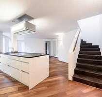 Haus zum Kaufen in München 2.325.000,00 € 255.12 m²