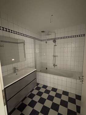 Foto - Wohnung zum Mieten in Straubing 790,00 € 75 m²