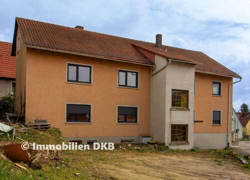 Foto - Haus zum Kaufen in Bieberehren 309.000,00 € 285 m²