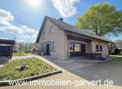 Foto - Haus zum Kaufen in Borken 469.000,00 € 244.83 m²