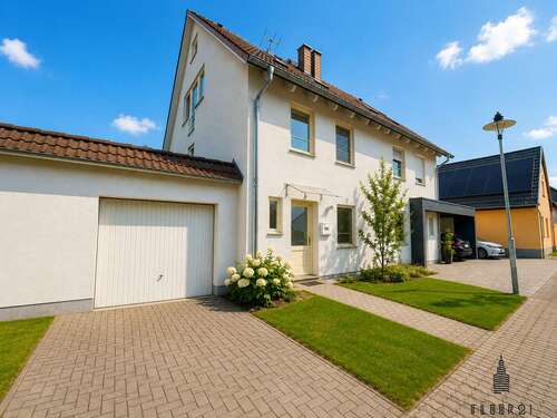 Foto - Haus zum Kaufen in Salzatal-Bennstedt 269.000,00 € 121 m²