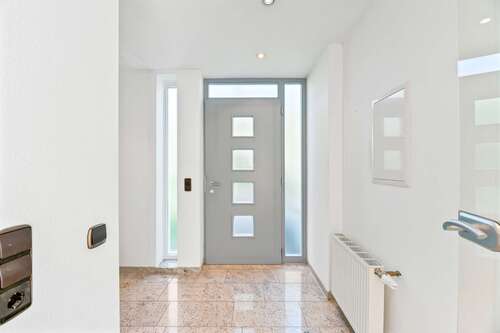 Foto - Haus zum Kaufen in Waldenbuch 885.000,00 € 227 m²