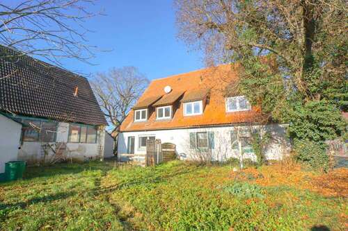 Foto - Haus zum Kaufen in Abenberg 335.000,00 € 152 m²